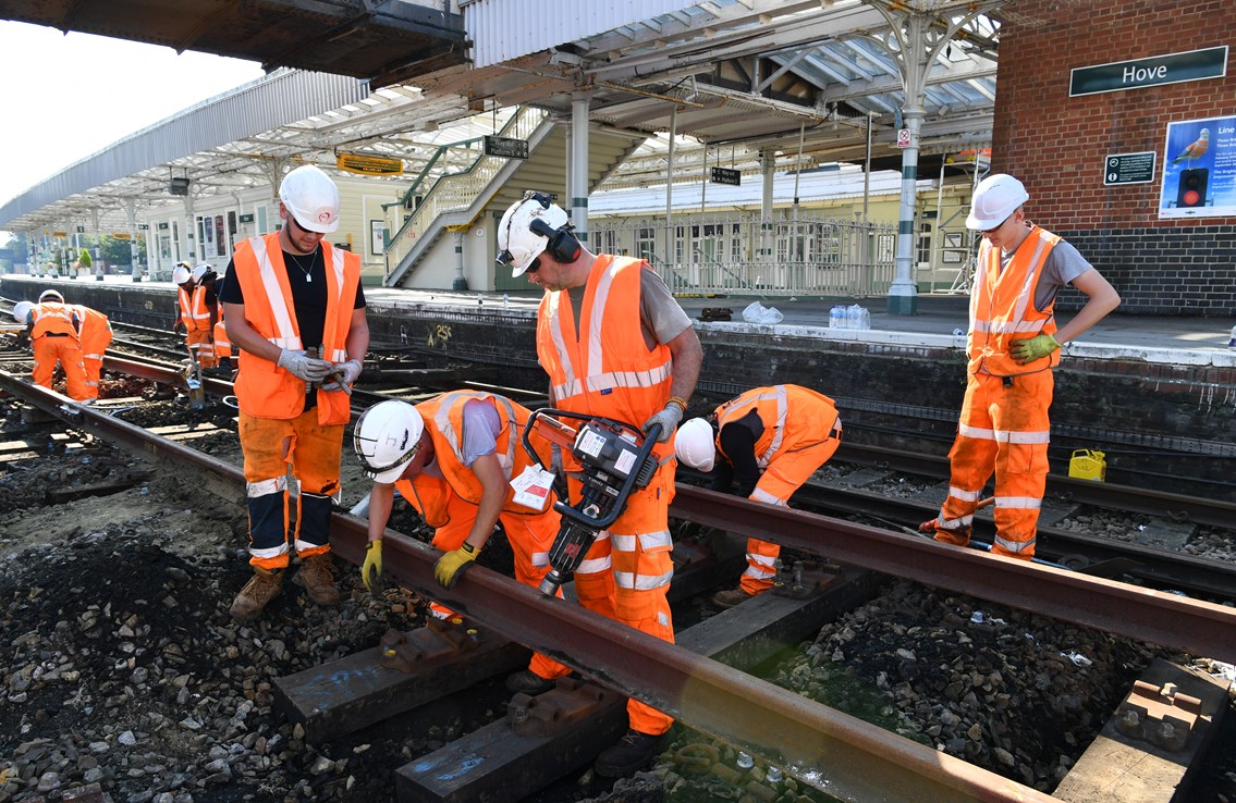 Sidings enhancements at Hove to support Thameslink network: GHP 7701