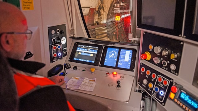 GTR’s 717 passes ETCS software upgrade test with flying colours: ETCS frequency test 71-3