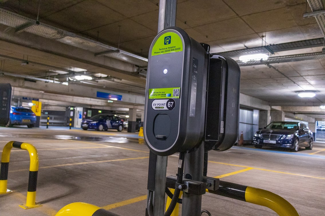 Charge while you travel with 84 new electric vehicle charging points at Edinburgh Waverley station: Edinburgh Waverley EV charging points