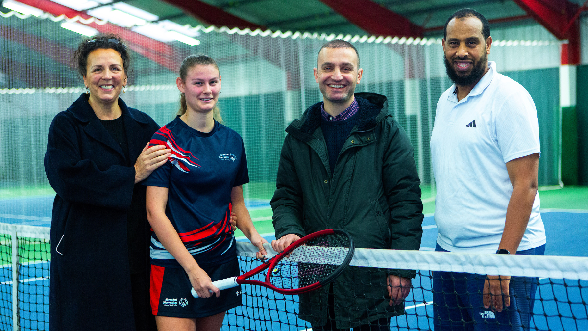 Lily Mills with her mother, Tallulah Bayley, her coach, Mukember Musa and Cllr Turan