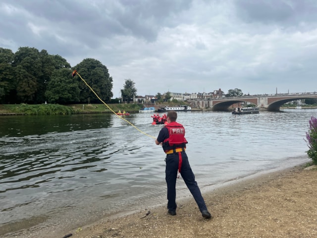 Hampton Court Palace exercise 4