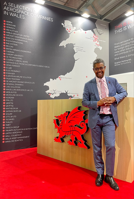 220718 - Vaughan Gething at Welsh Gov Booth at Farnborough Air Show 2