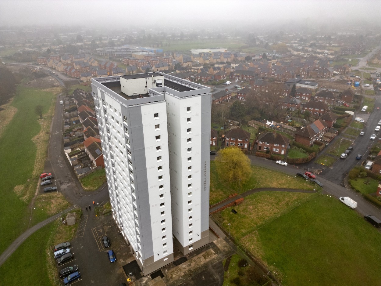 Parkway 4: Parkway Towers and the surrounding community.