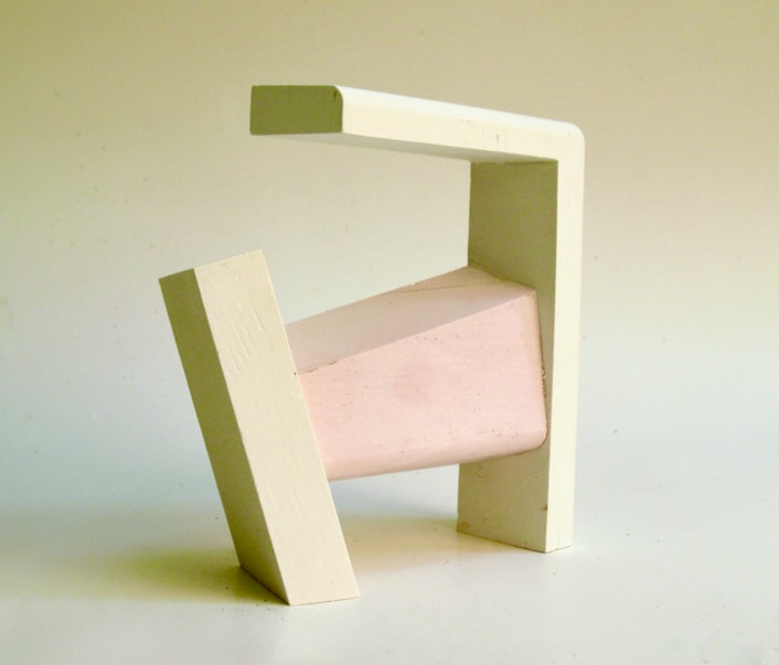 Summer of Sculpture: Garth Evans, Hatch (2023),Hydrocal plaster. Courtesy the artist