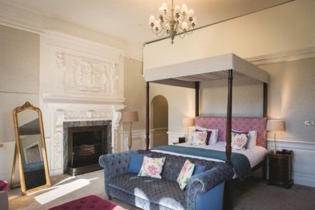 Littlecote House Hotel Bedroom - Historic Popham Suite-3