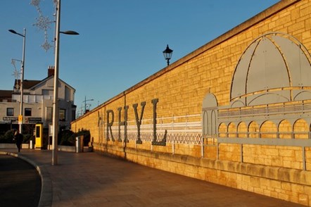 Rhyl-4