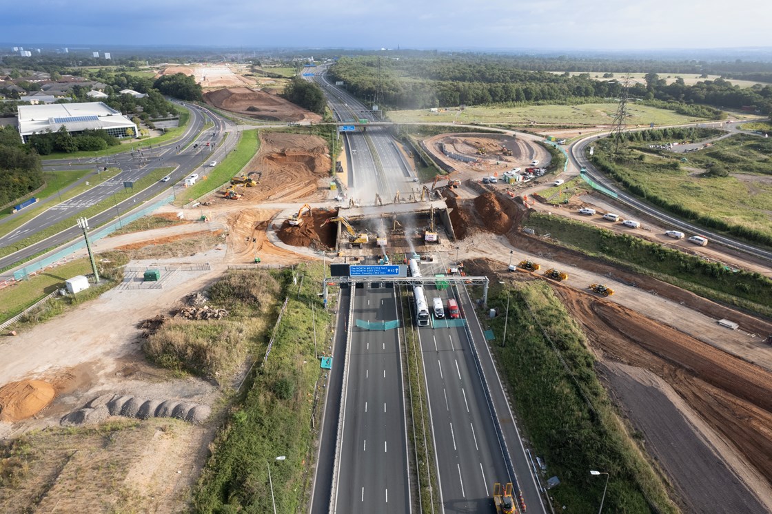 HS2 removes 4,000 tonne bridge over M42 - 14 hours ahead of schedule