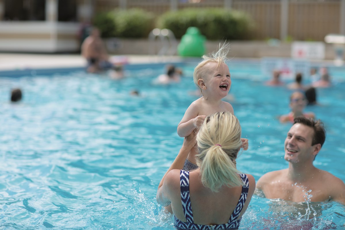 Outdoor Pool at Wild Duck