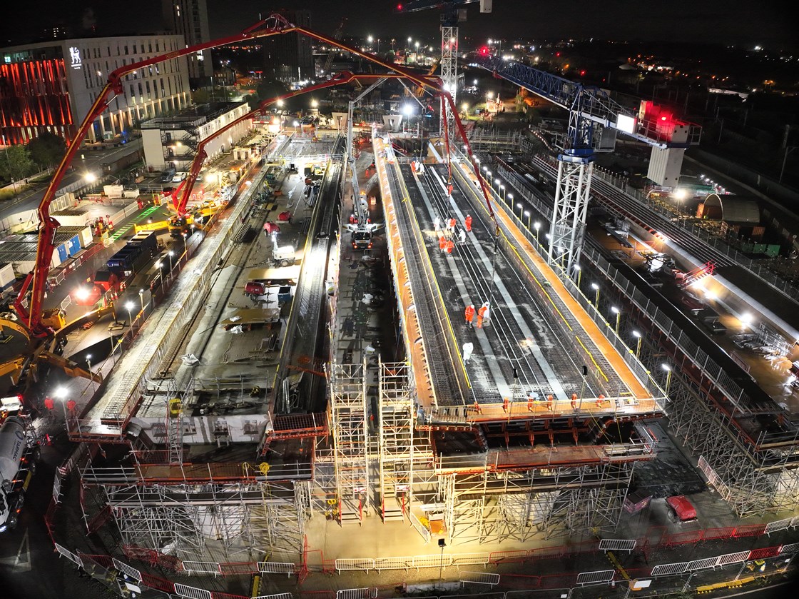 Night time concrete pour for first decks of Curzon 3 Viaduct