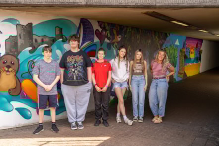 Young People: Carly Sharief, Ayden Jones, Isaac Roach, Ffion Price, Lateesha Boyd, Youth Worker Ell Lewis.
Photography by: Richard Hankinson