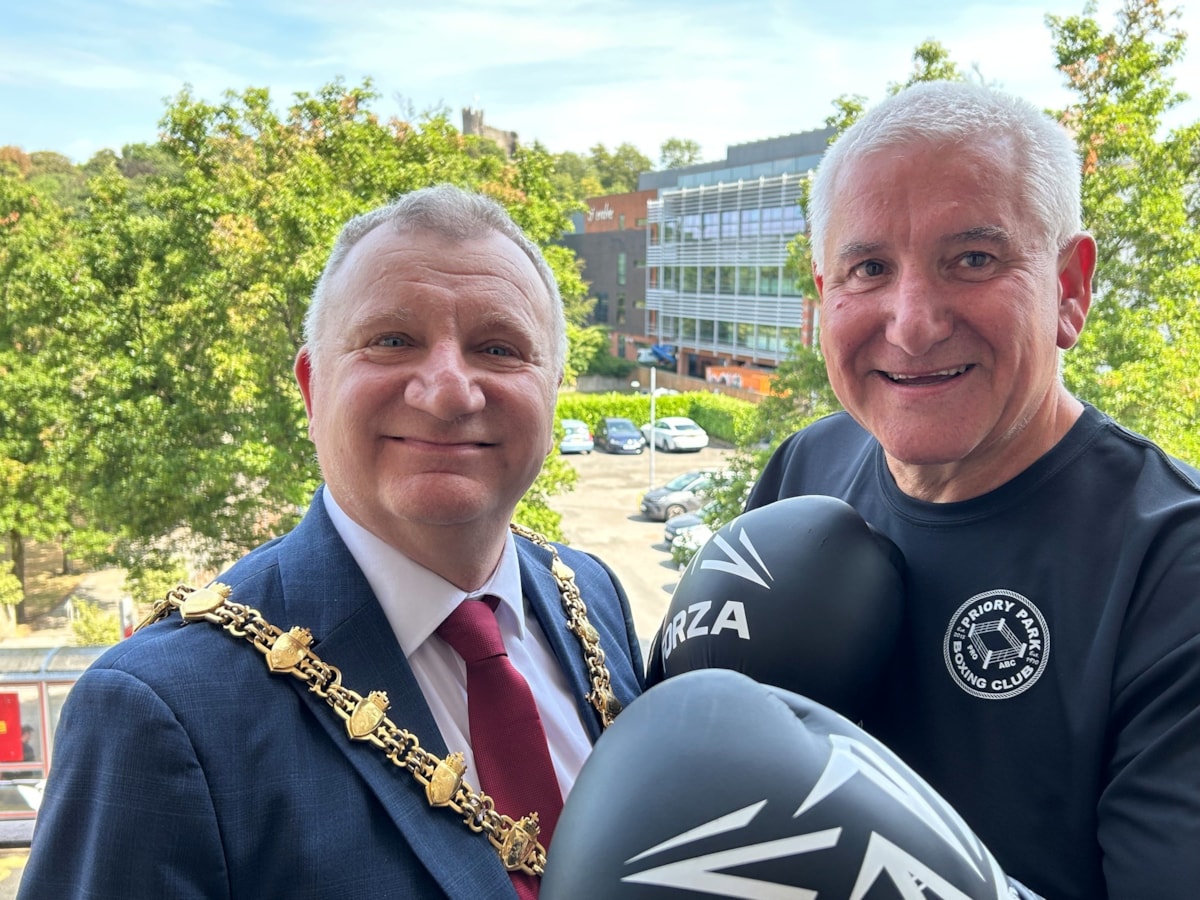 Mayor Pete Lowe and Leader Patrick Harley