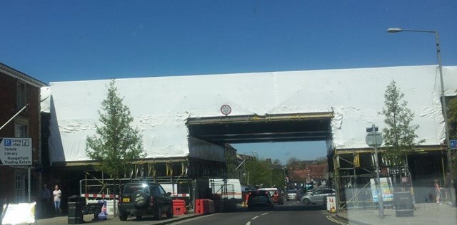 Hungerford High Street railway bridge