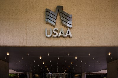 USAA HO Lobby 5