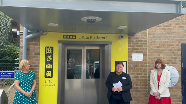 Lyndsey Robson-Malone, South Western Railway, speaks at the opening of the lifts at Isleworth station