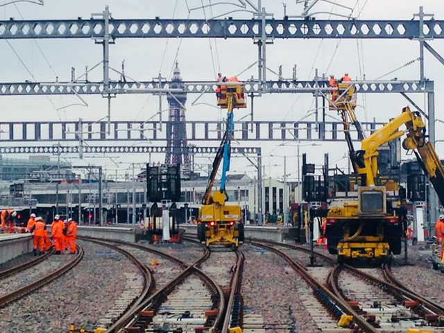 Blackpool North overhead equipment