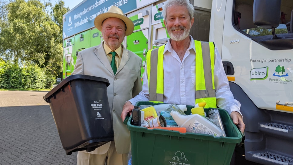 Cllr Moore & Cllr McFarling EV Romaquip