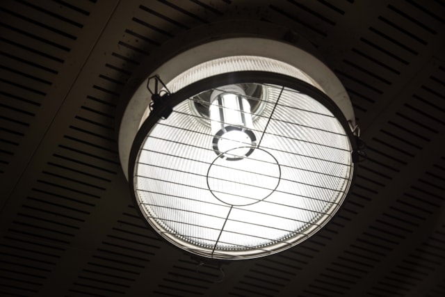 LED lamp - Luca MarinoTransport for London