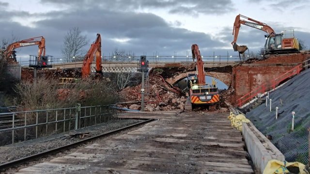Strong progress on Kirk Hill bridge upgrade as demolition footage released: Kirk hill demolition 2