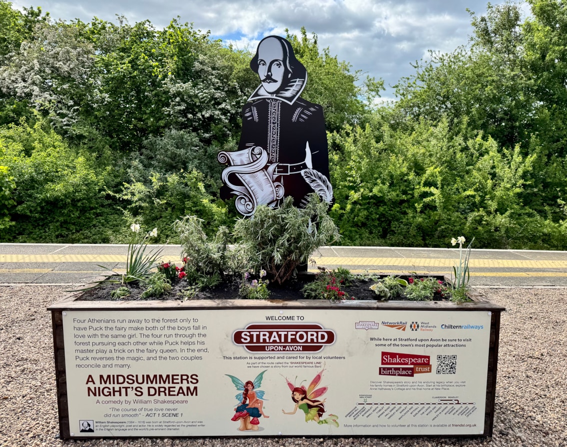 Stratford-upon-Avon Shakespeare statue