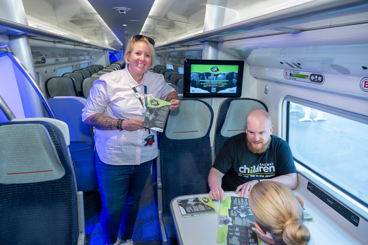 Left to Right: Natalie Richbell-Beer (Avanti West Coast Safeguarding and Crime Manager) and Joe Clay (Safeguarding Partnerships Manager at Railway Children) spoke with customers on trains.