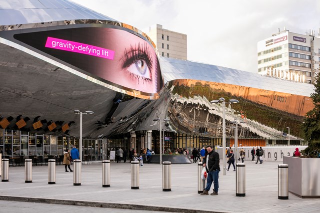 Birmingham New Street - media eye and bollards