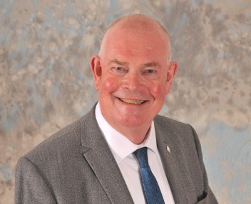 INT: Councillor Jonathan Owen elected leader of East Riding of Yorkshire Council: Councillor Owen new leader of East Riding of Yorkshire Council