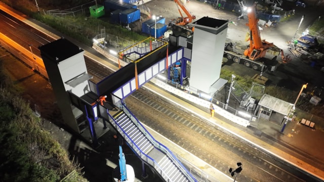 WATCH: New £5m footbridge takes shape at Cardenden station: Fife Electrification - Cardenden Footbridge Oct 26 -1