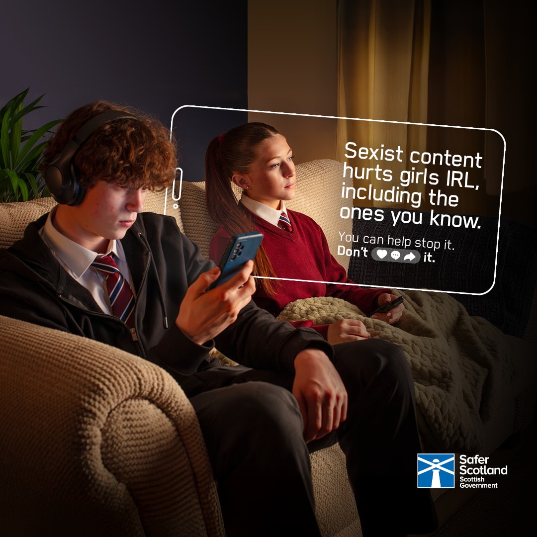 Tackling Misogyny - 1x1 - Social Static