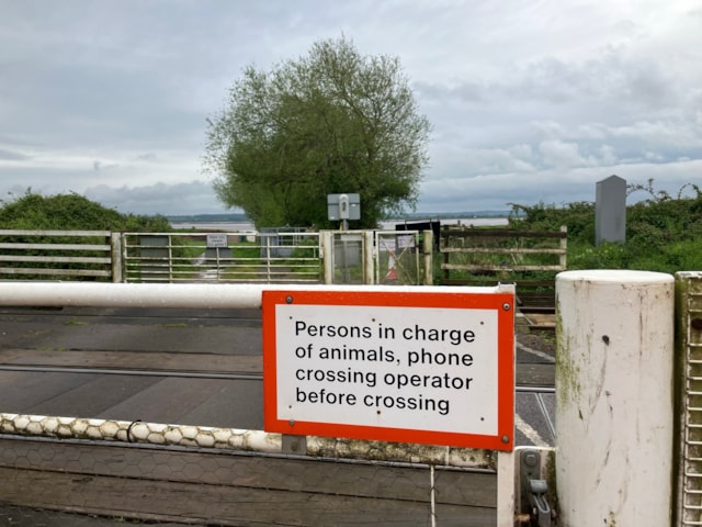 Level crossing on the line between Cardiff and Cheltenham ahead of timetable change-4: Level crossing on the line between Cardiff and Cheltenham ahead of timetable change-4