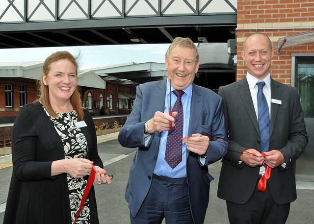 Grimsby station access for all event: 15 July 2011

Edith Rodgers, customer services director, First TransPennine Express, Austin Mitchell MP and Chris Jackson, area general manager of Network Rail