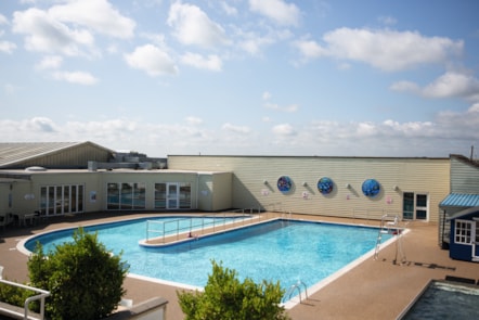 Blue Dolphin outdoor pool