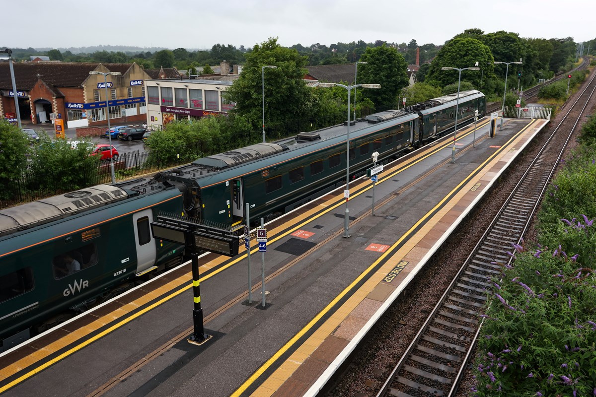 SWNS GWR CHIPPENHAM 41