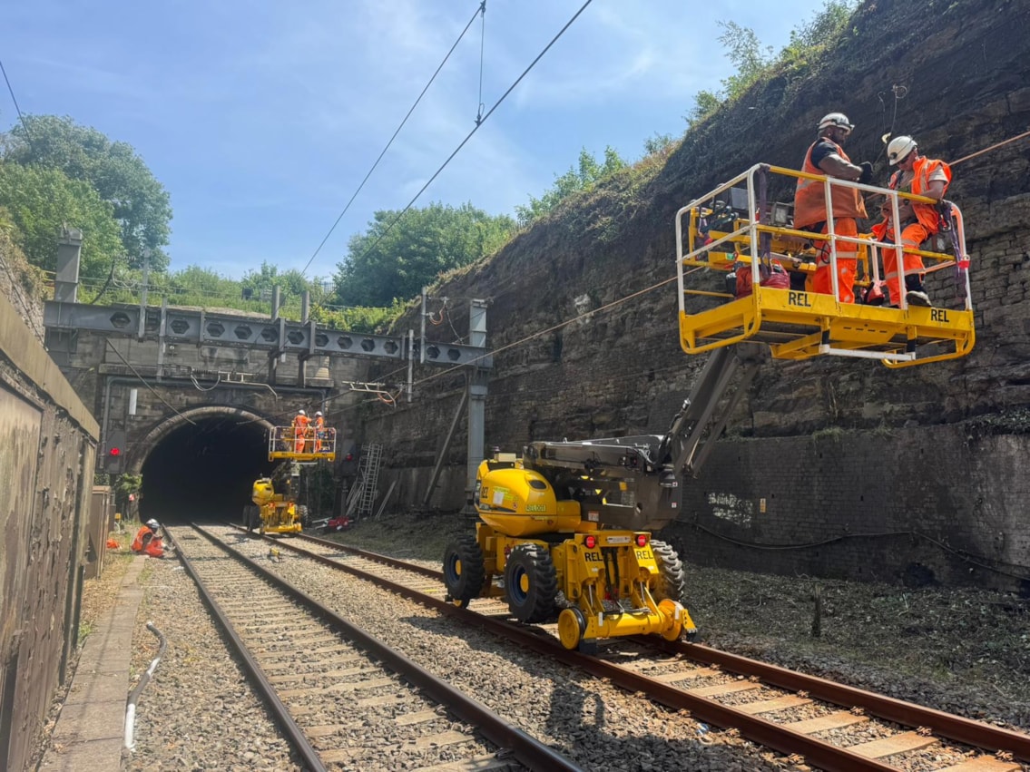 NR and QTS working outside Severn Tunnel 2025