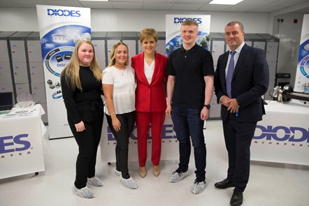 (L-R) Diodes apprentices Aimee Cooke and Caitlin Kirk, First Minister Nicola Sturgeon, Diodes apprentice Ross MacDonald and Scottish Enterprise chief executive Steve Dunlop