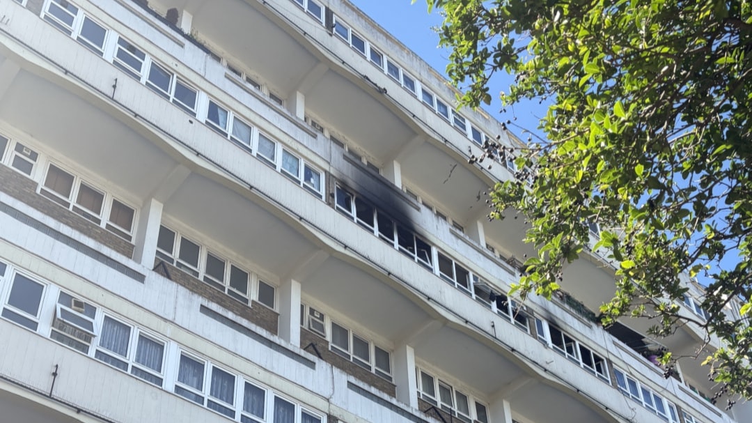 A photo of the exterior of Sara Lane Court showing the flat affected by the fire on 24 April 2026 cropped