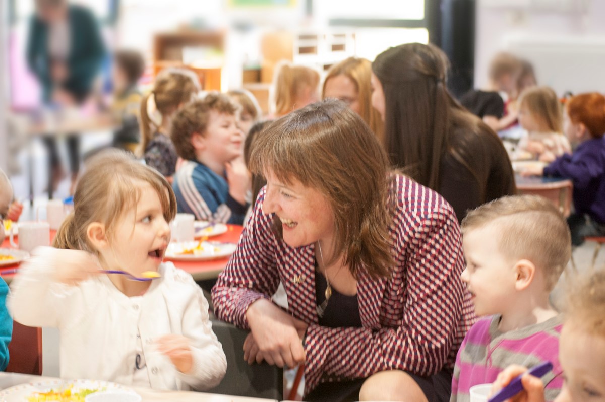 Lunch is served - Minister joins Seafield Nursery children at lunchtime