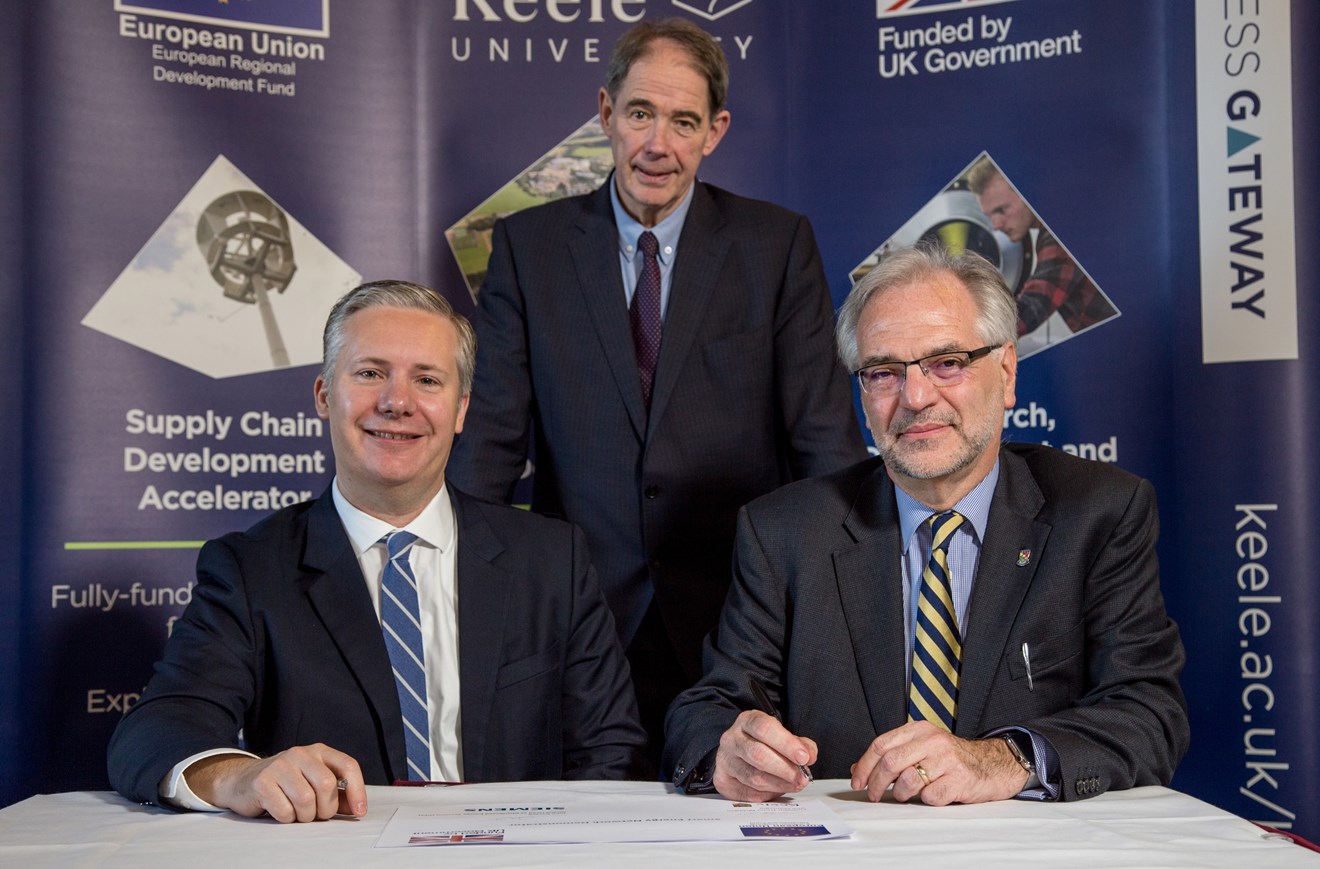 Siemens and Keele University in landmark energy partnership-2