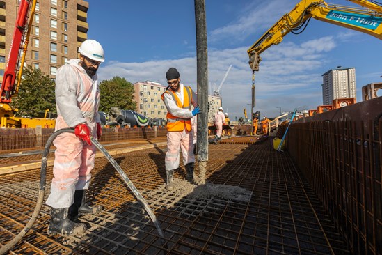 The UK’s largest pour of environmentally friendly concrete at HS2 Euston in London-2