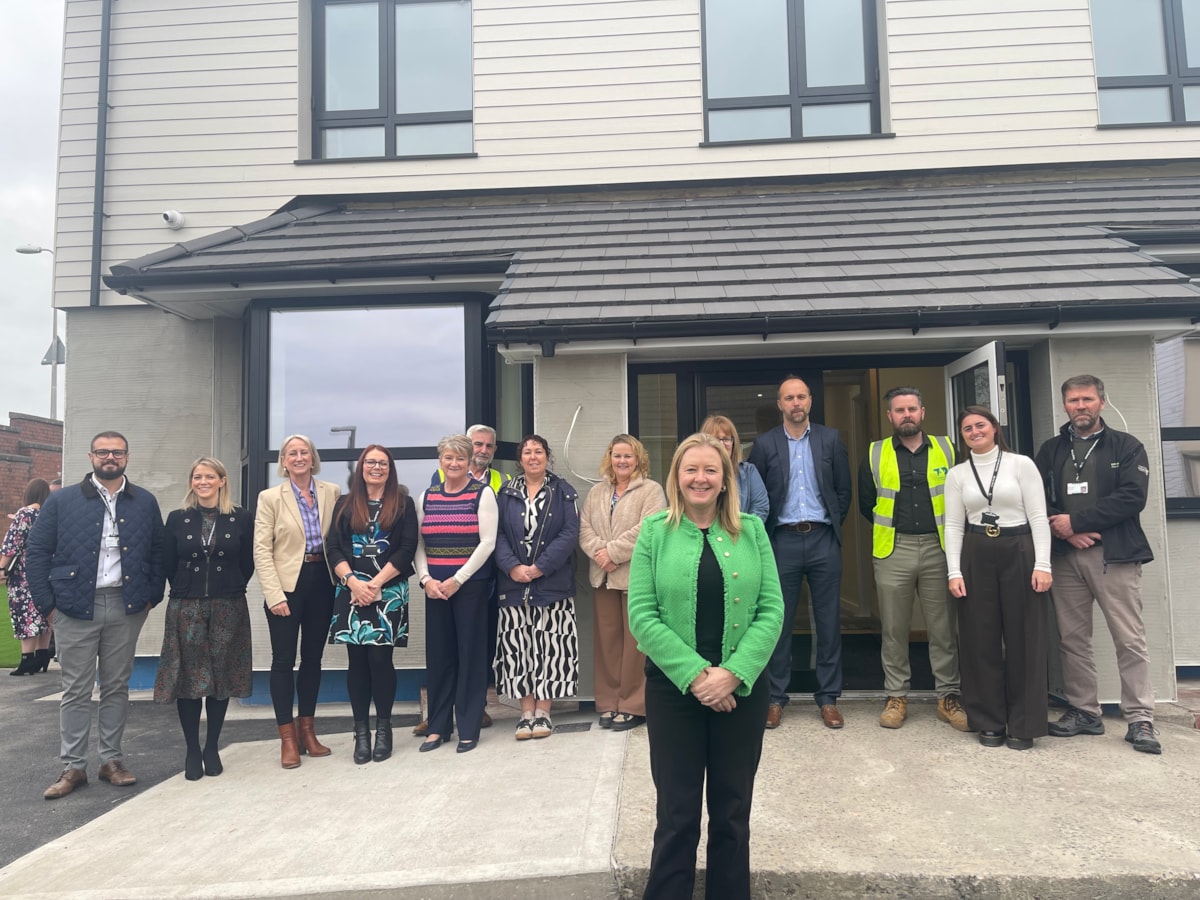 Jayne Bryant - Llanelli specialist housing scheme