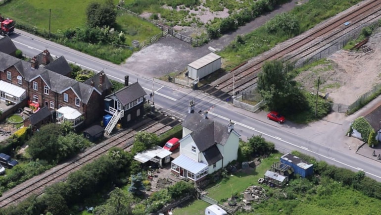 Level crossing improvement work brings changes to passenger services this weekend
