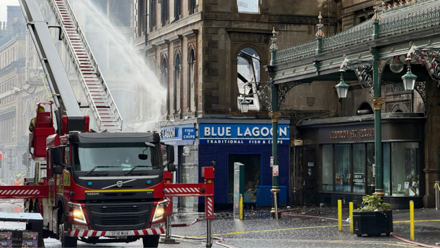 Glasgow Central Station closure continues into next week as demolition work progresses: Union Street fire-6