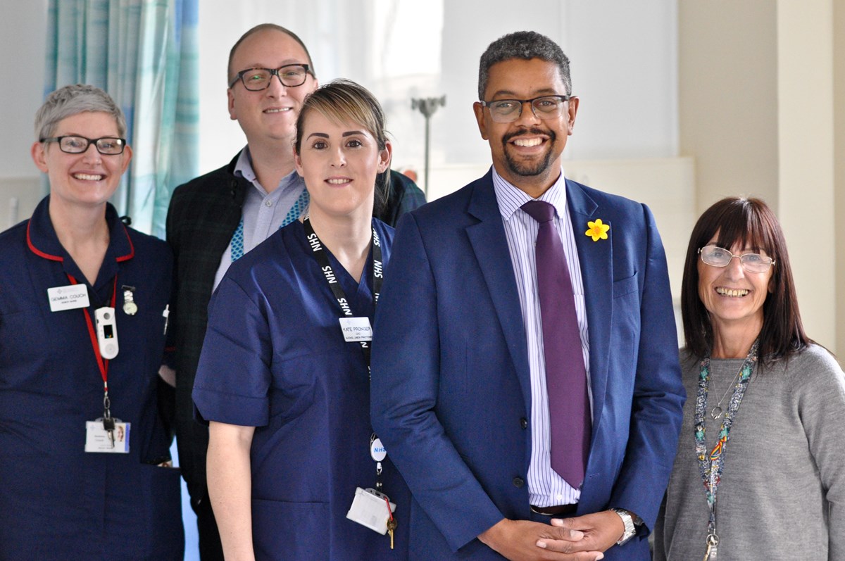 VG with alcohol care team in Newport’s Royal Gwent Hospital March 2020
