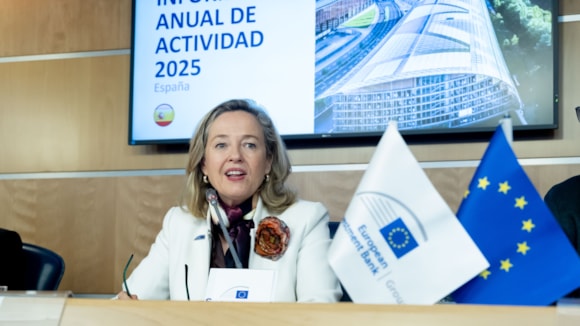 El Grupo BEI invierte en España cifras récord en 2025 para apoyar la innovación, las redes eléctricas, la seguridad y la defensa y la vivienda: 2026-02-09 INFORME ANUAL DE ACTIVIDAD Presidenta del Grupo BEI Nadia Calvino
