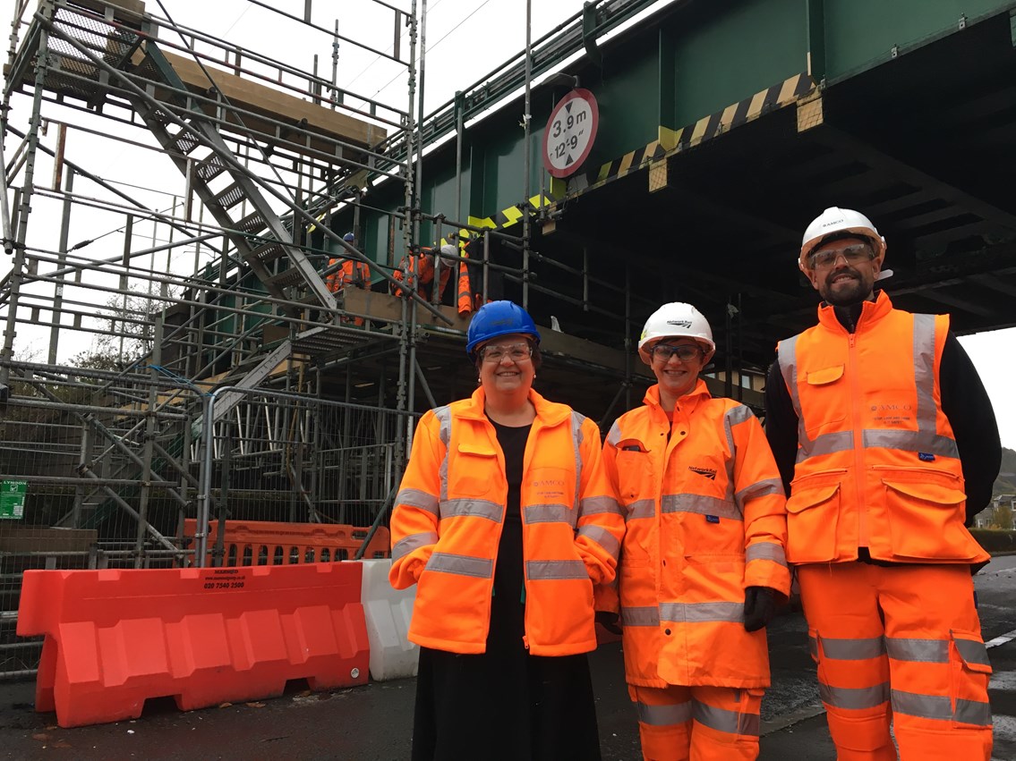 Network Rail invest in Dumbarton bridges: Jackie Baillie MSP at Buchanan Street bridge refurbishment in Dumbarton
