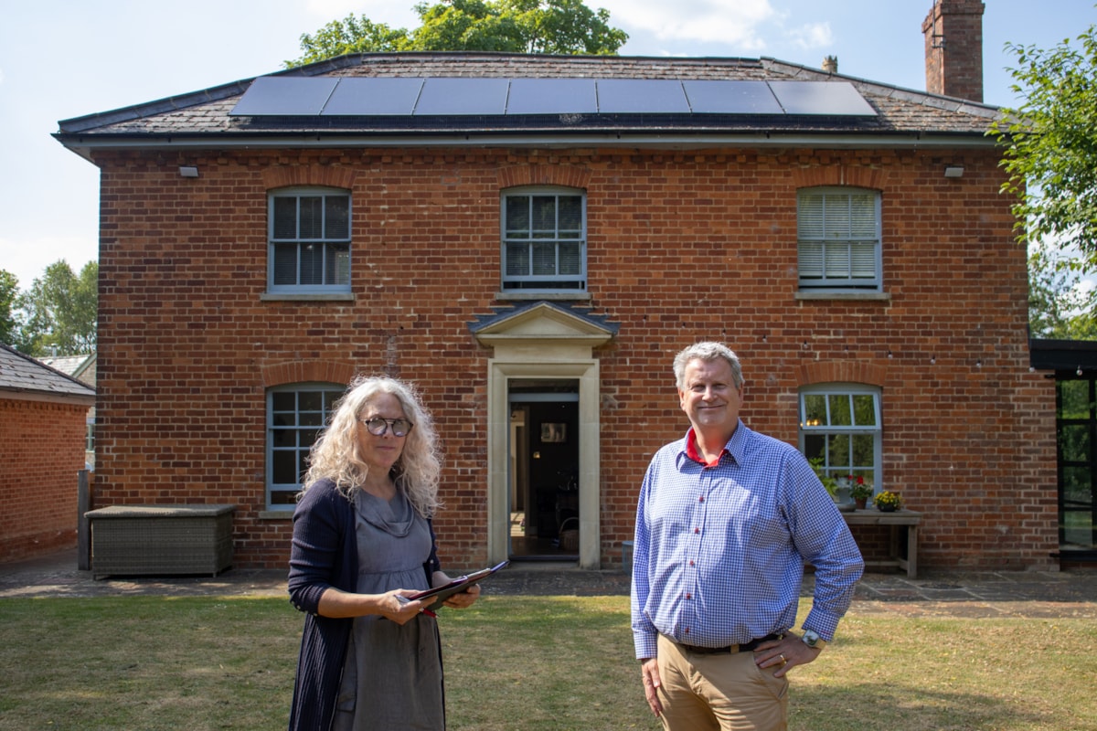 Cllr Mike McKeown and CDC Retrofit Engagement Officer Justine Mallinson