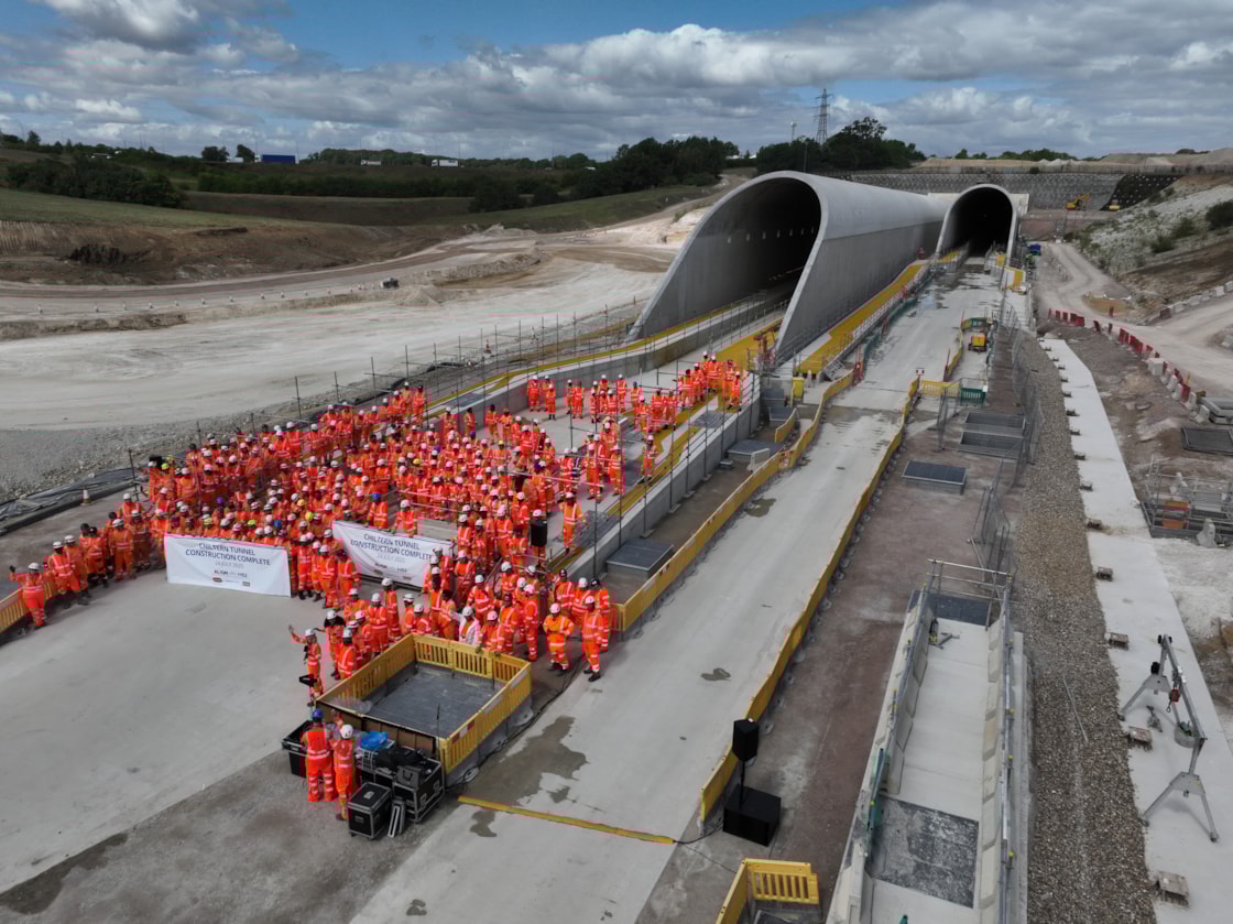 Engineers celebrate completion of Chiltern Tunnel southern porous portal (August 2025) 4