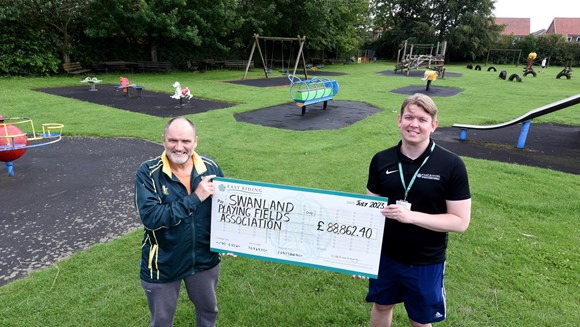 Commuted Sums help refurbish a play area in Swanland: DSC 7884