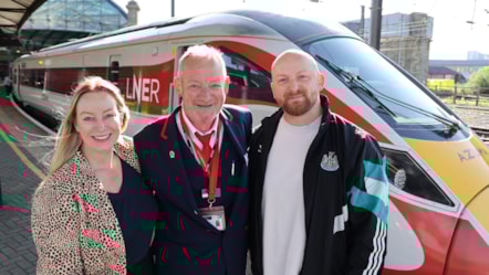 mick-ingledew-with-his-daughter-lisa-and-son-david-at-newcastle-station-lner