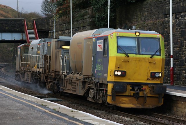 Multi purpose train: winter weather. Snow