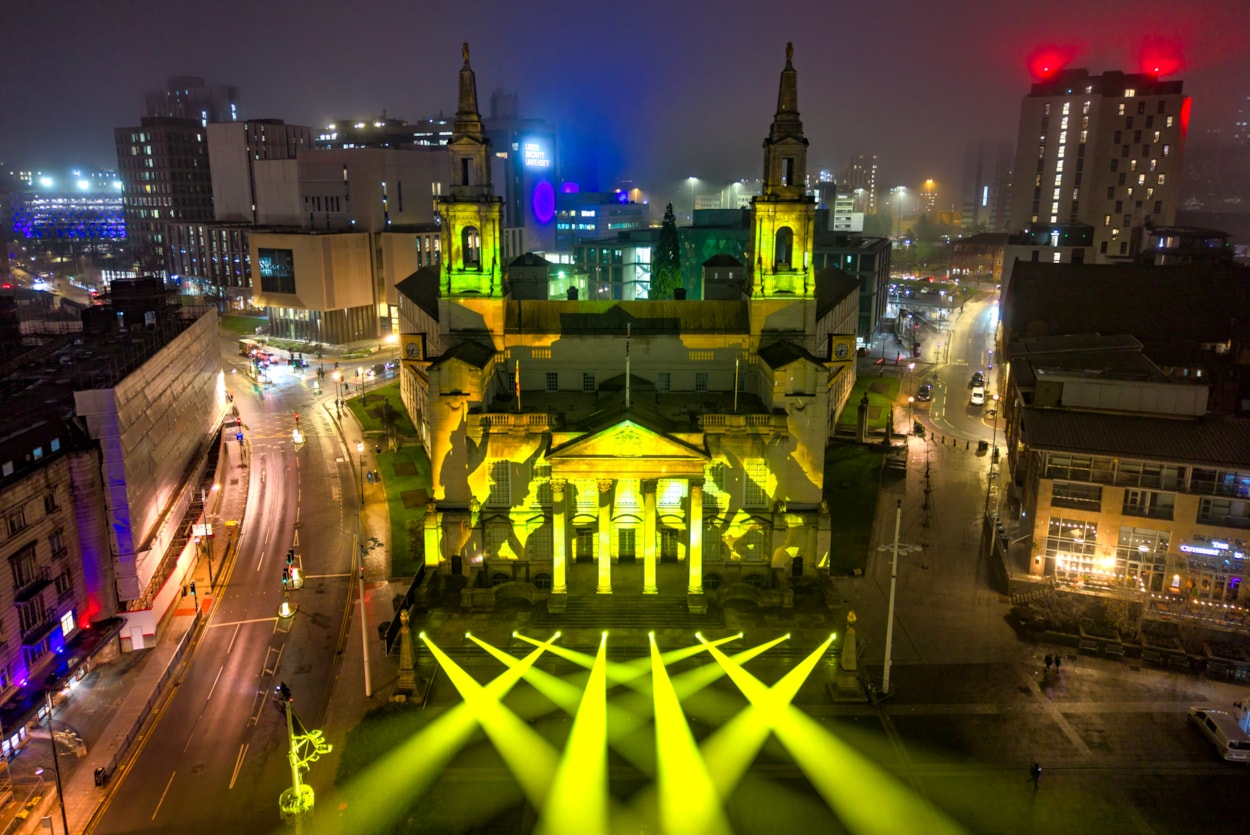 TDF Event 5: The spectacular projection and light show at Leeds Civic Hall that formed part of the announcement event for the Grand Départs of the 2027 Tour de France and Tour de France Femmes avec Zwift.